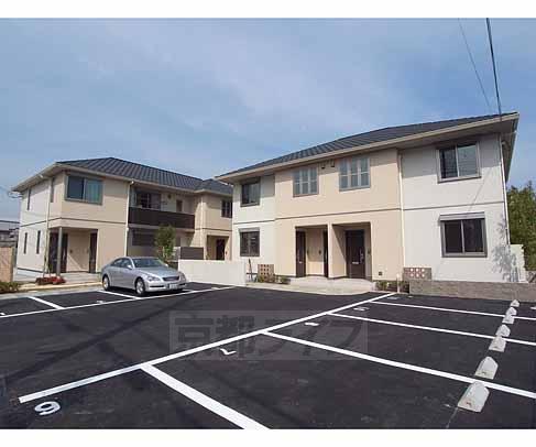 建物外観　積水ハウスのシャーメゾンです。