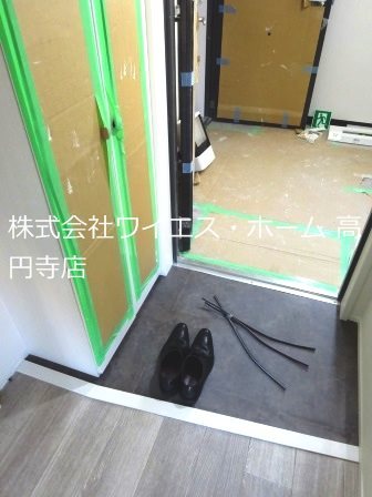 ＪＲ中央線 高円寺駅 徒歩12分 3階建 築8年の玄関写真