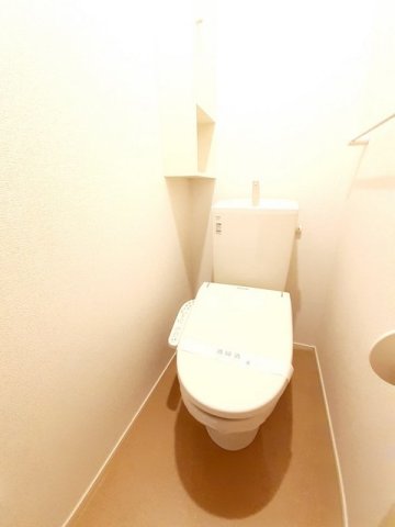トイレ　シンプルで使いやすいトイレです