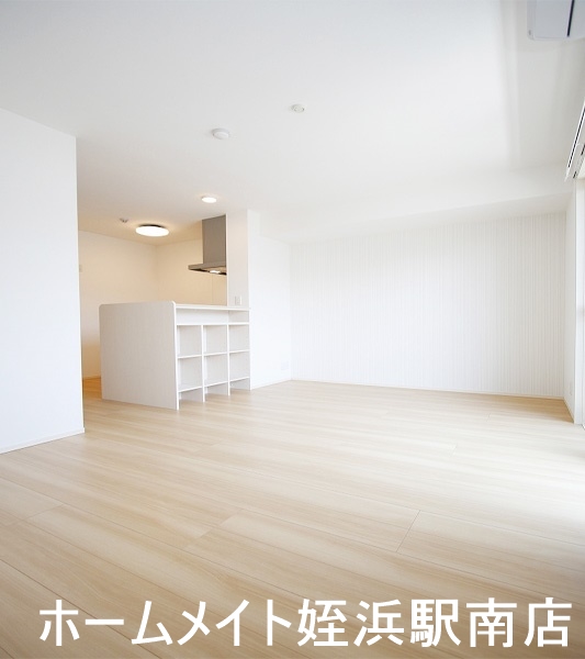 居室・リビング　★綺麗な室内で設備も充実♪★参考写真