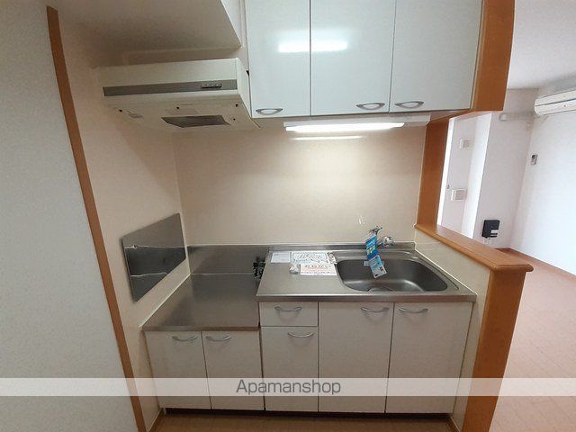 ＪＲ奈良線 長池駅 徒歩8分 2階建 築19年のキッチン写真