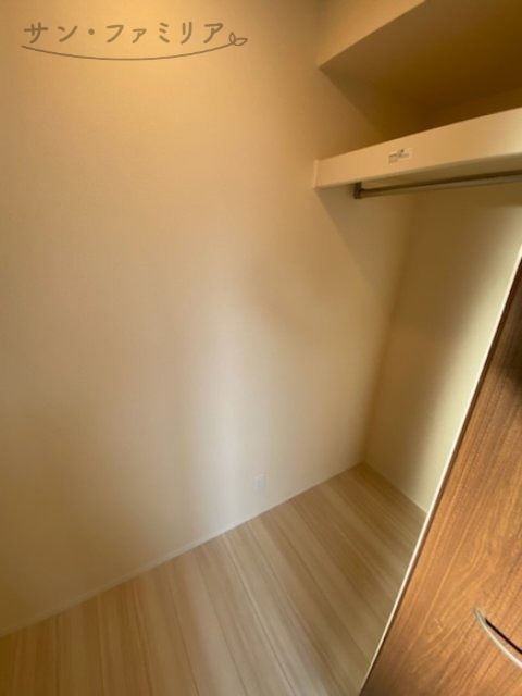 収納　同一物件別部屋写真