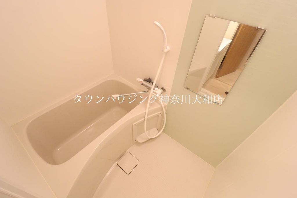 バス・シャワールーム　※別部屋参考※