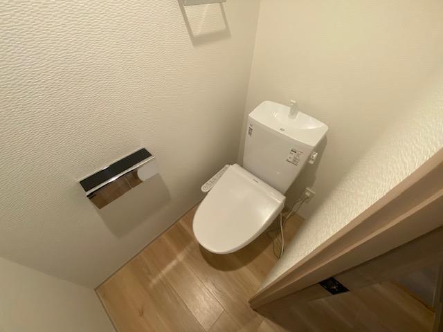 MJクレスト麻生のトイレ写真