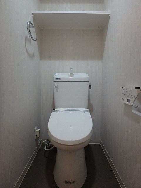 トイレ　シンプルで使いやすいトイレです
