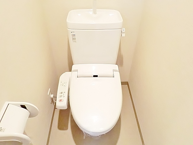 阪急京都線 淡路駅 徒歩4分 14階建 築15年のトイレ写真
