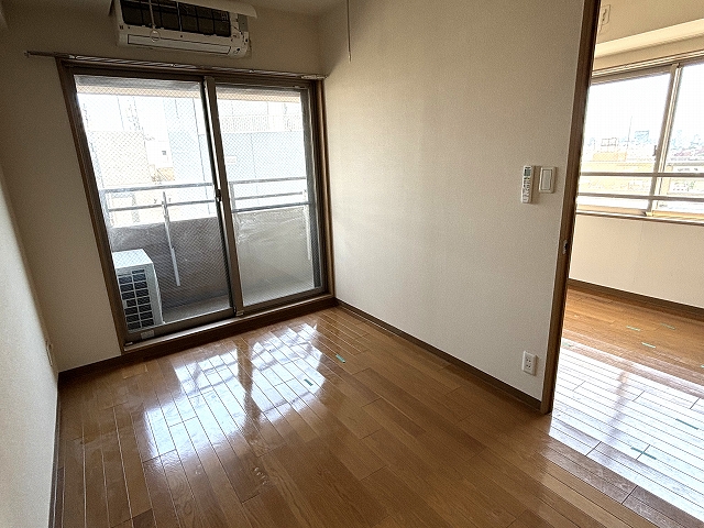 2面採光 最上階13階 東南 KDXレジデンス幡ヶ谷 Oの内装写真