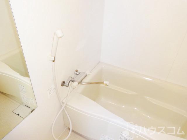 バス・シャワールーム　お風呂もゆっくり入れそうですね☆