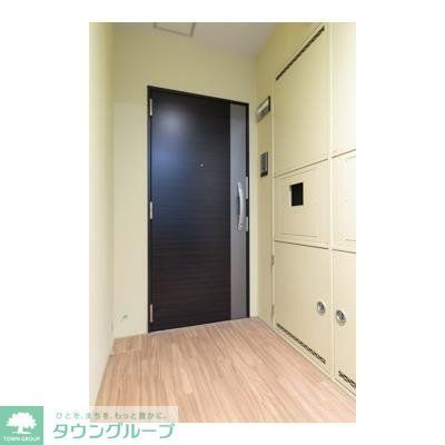 玄関　※写真は同タイプ住戸です。