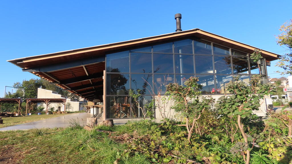 飲食店　ファームバーゼル（飲食店）まで250m