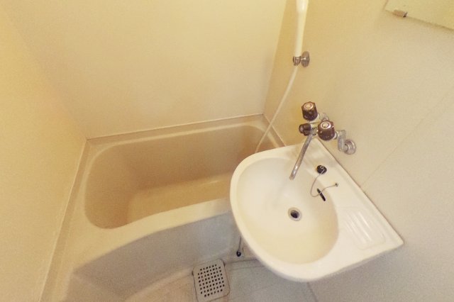 バス・シャワールーム　同仕様