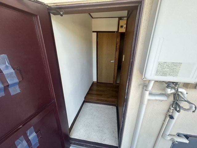 【姫路市増位本町のマンションの玄関】