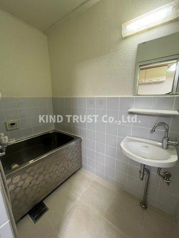 バス・シャワールーム　ゆったり過ごせるお風呂です