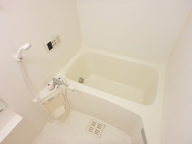 バス・シャワールーム　図面と現状に相違がある場合には現状を優先