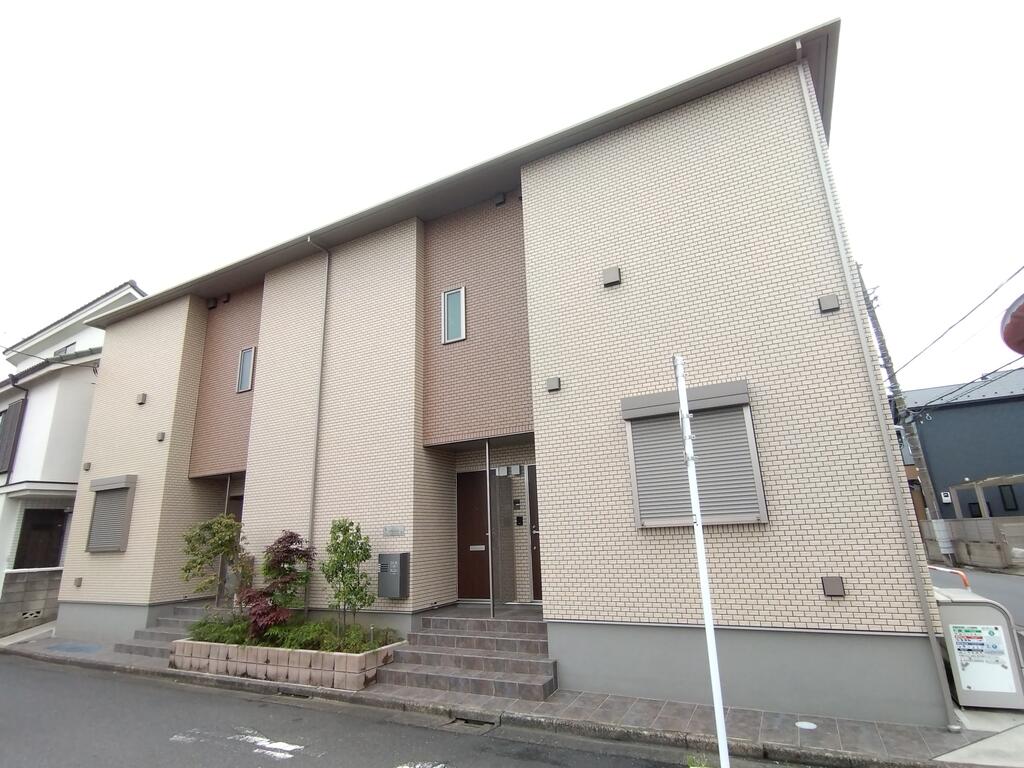 東京都足立区本木西町（アパート）の賃貸物件の外観