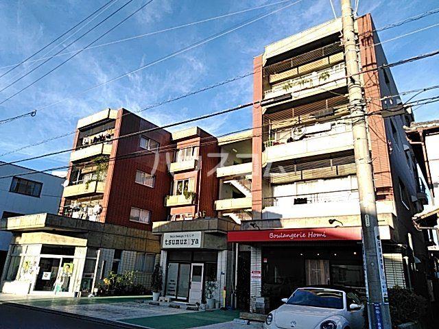 静岡市駿河区中田のマンションの建物外観