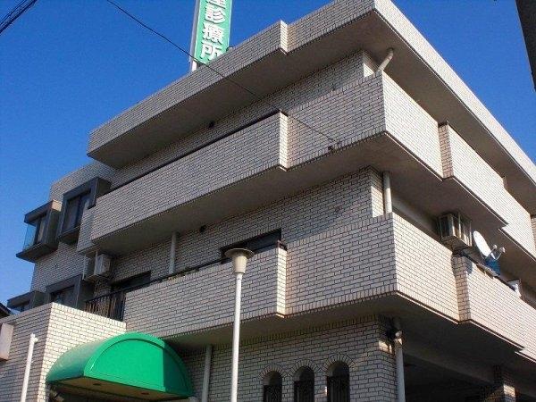 エクセレンスボン松屋の建物外観