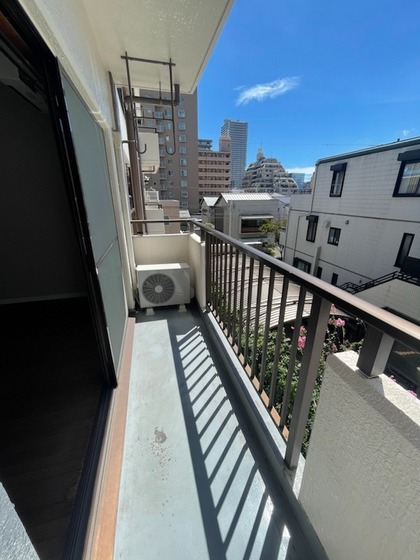 バルコニー　※他号室の写真です