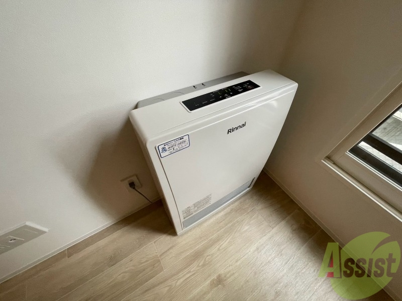 その他設備　都市ガスの暖房ですので冬場の光熱費も安心ですね！