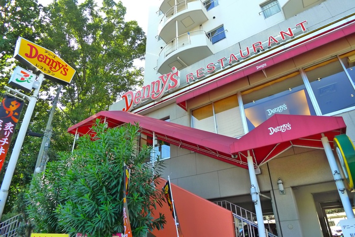 飲食店　デニーズひばりヶ丘店（飲食店）まで700m