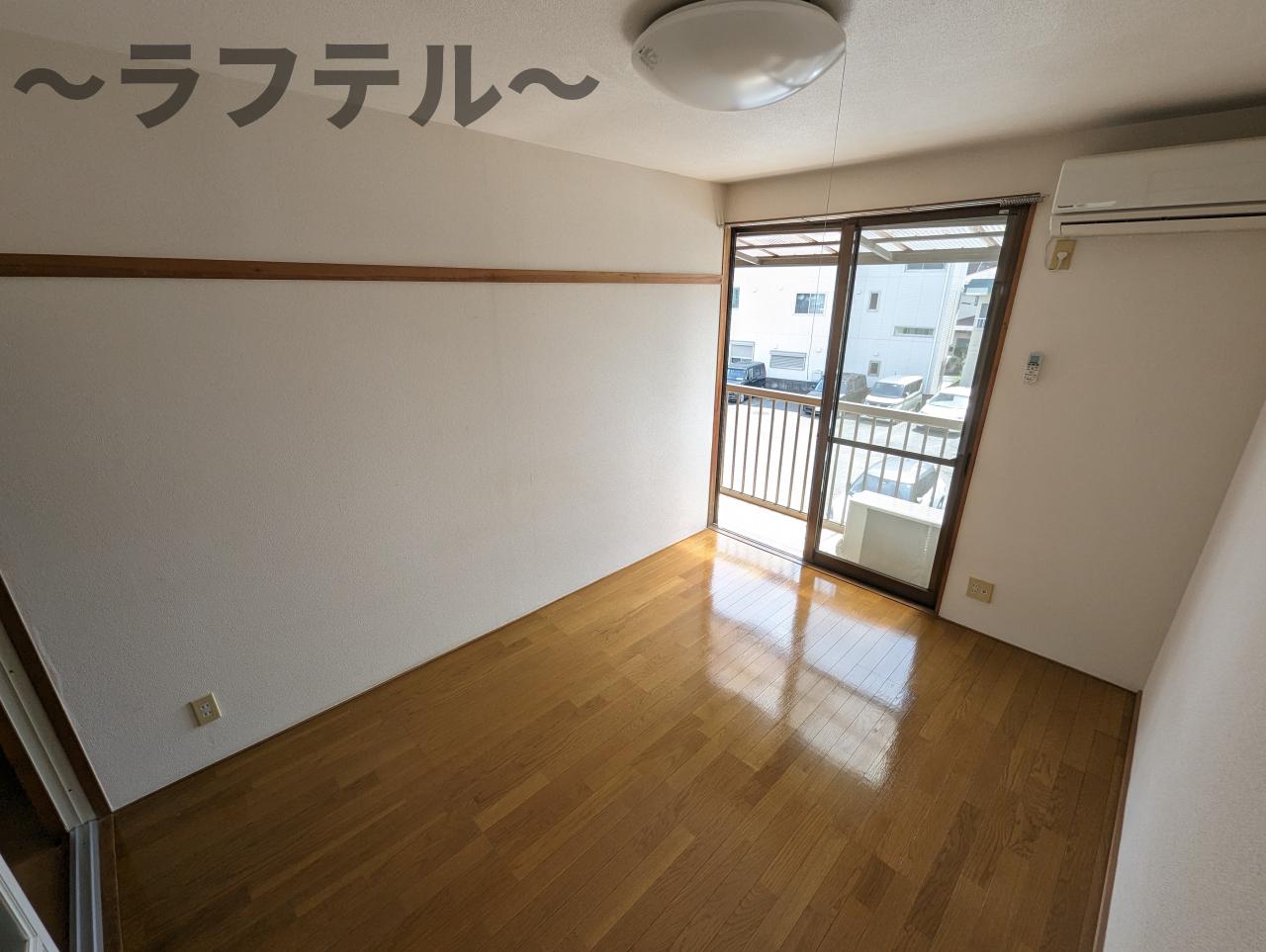 居室・リビング　別号室イメージ写真