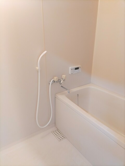 バス・シャワールーム　★追焚機能付きバス★（同間取り参考写真）