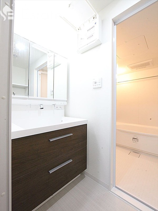 洗面設備　洗面所