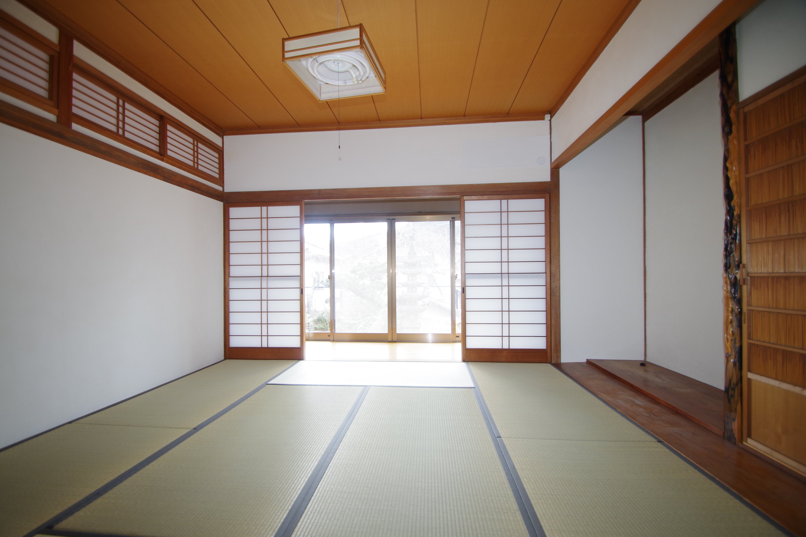 その他部屋・スペース　８帖の和室です！畳の表替え済み！