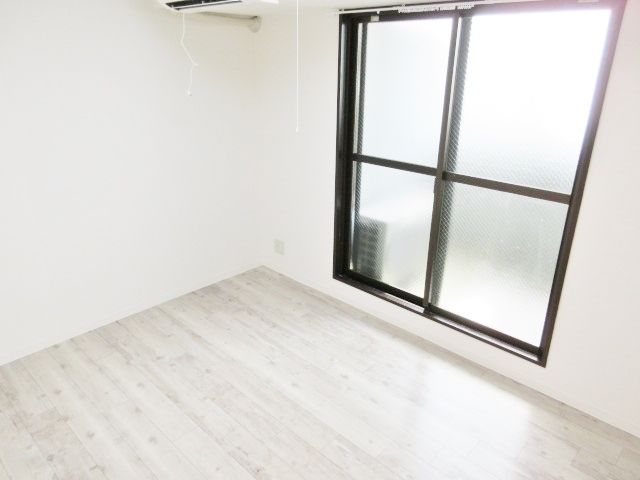 居室・リビング　フローリング