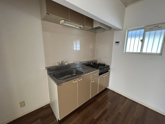 キッチン　※同物件別号室の写真になります