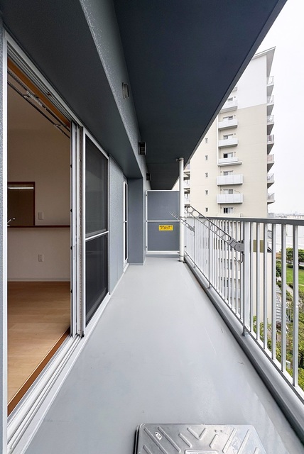 バルコニー　バルコニー