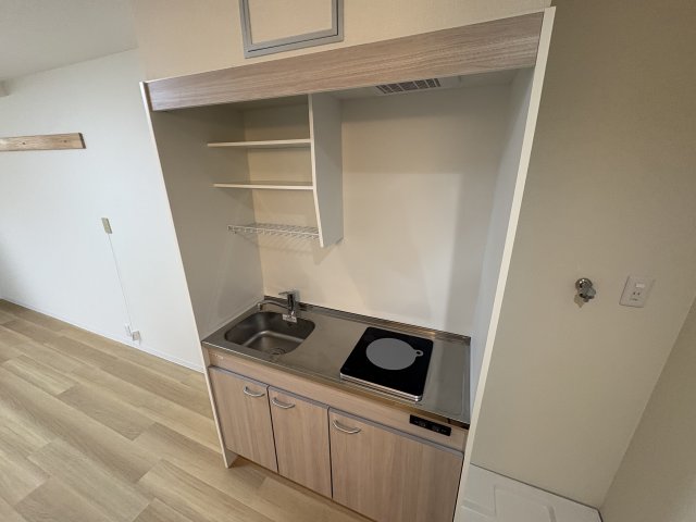 エントランス　駐車場