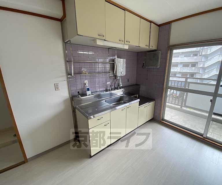 キッチン　ガスコンロ設置可