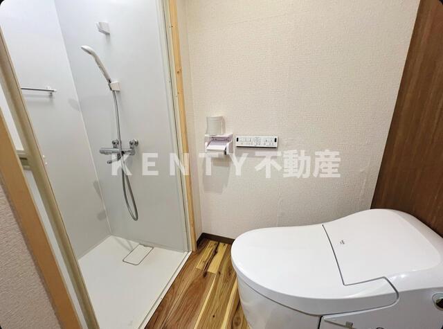 トイレ　清潔感のあるトイレです