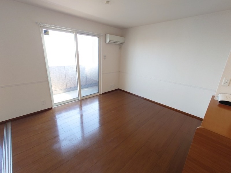 居室・リビング　図面と現状に相違がある場合には現状を優先