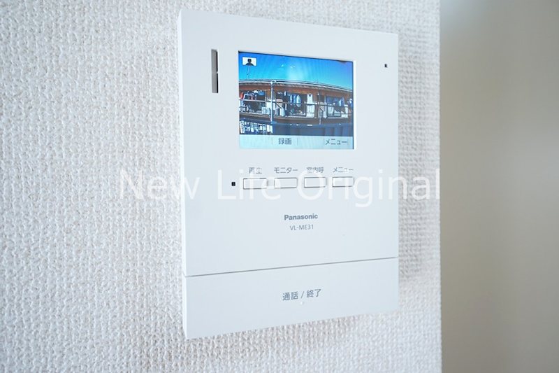 セキュリティ　室内から来訪者を確認できるTVモニターホン付きで安心です☆