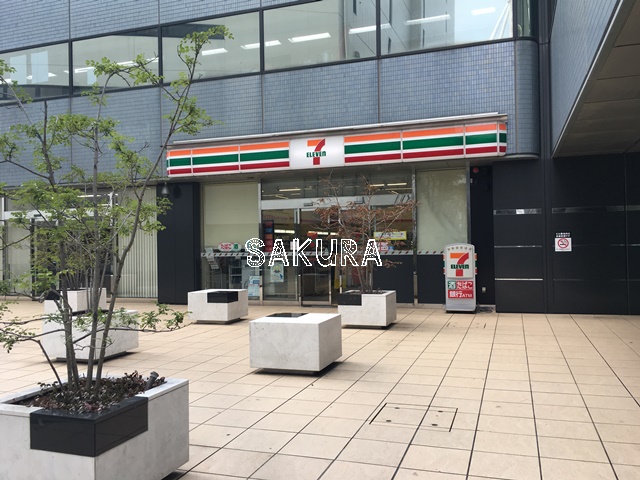 コンビニ　セブン-イレブン 横浜STビル店（コンビニ）まで345m