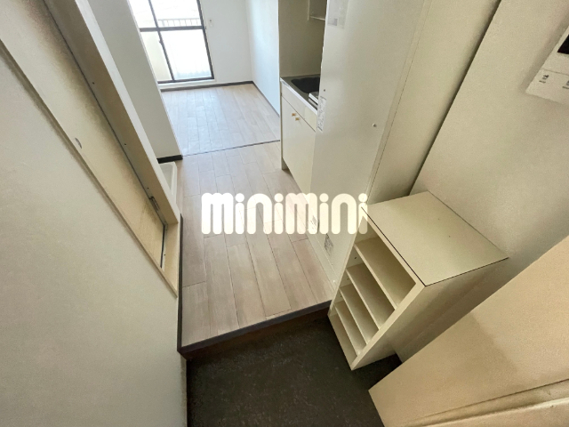 玄関　シューズボックス付きです