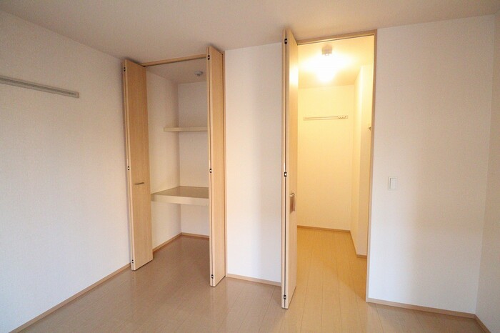 収納　ウォークインクローゼット