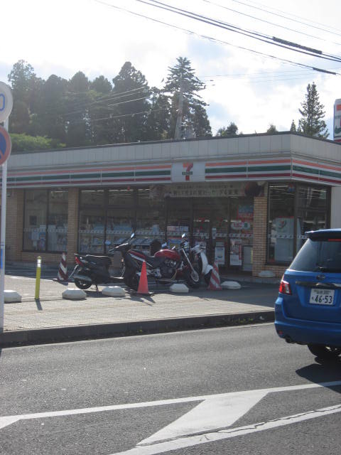 コンビニ　セブンイレブン仙台荒巻本沢店（コンビニ）まで654m