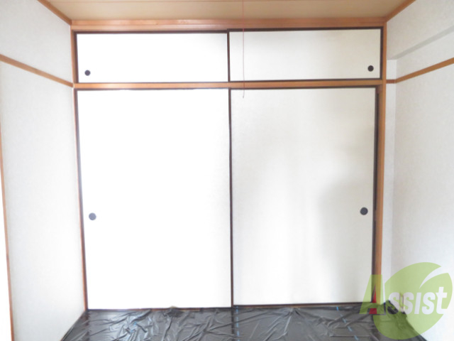 収納　大きな収納が付いているのでたくさん増える荷物も安心ですね