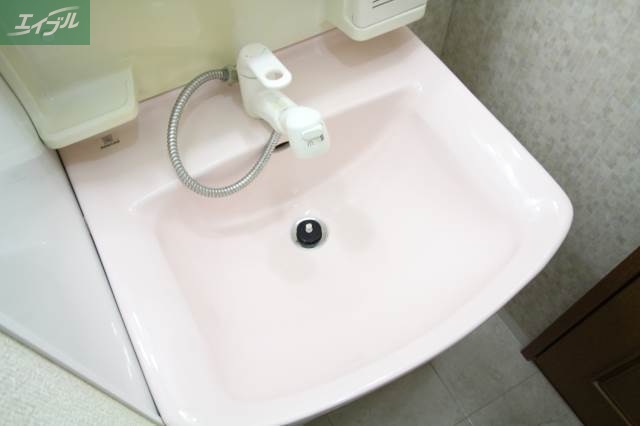 洗面設備　他のお部屋の写真です。実際とは異なります。