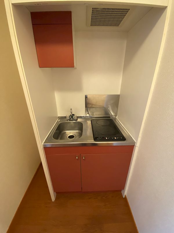 キッチン　※別のお部屋の写真です