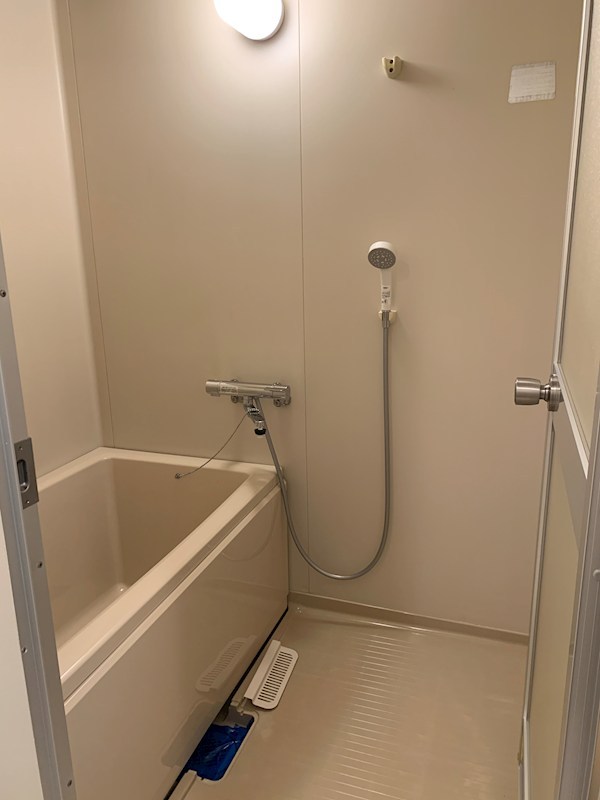 バス・シャワールーム　別室参照。