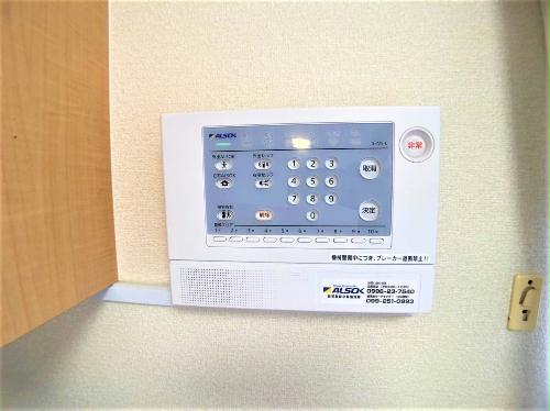 セキュリティ　仕様・設備などは号室により異なる為、現状を優先する。