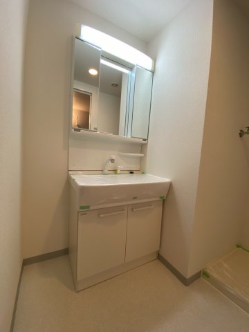 洗面設備　洗髪洗面化粧台付き♪