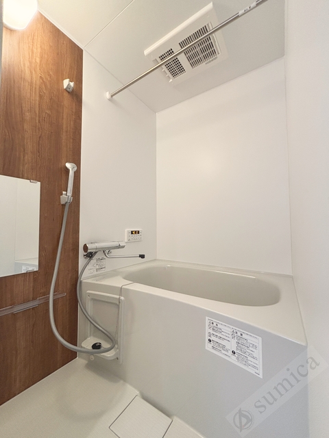 バス・シャワールーム　追い炊き・浴室暖房乾燥機付きバスルーム♪