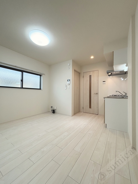 居室・リビング　ネットは無料で利用可能です♪♪