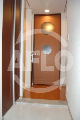 玄関　コンソラーレ同心　玄関