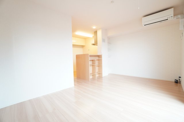 その他　※同物件・反転タイプの写真です。